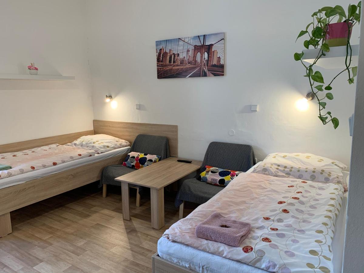 Penzion Mar Hradec Králové المظهر الخارجي الصورة